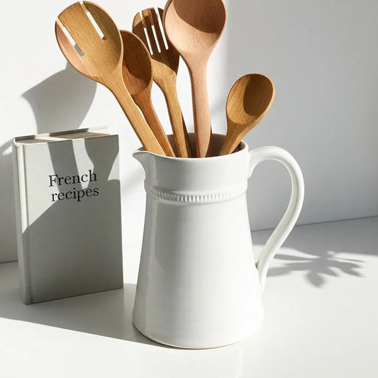 TILHA- Pichet en céramique nervuré