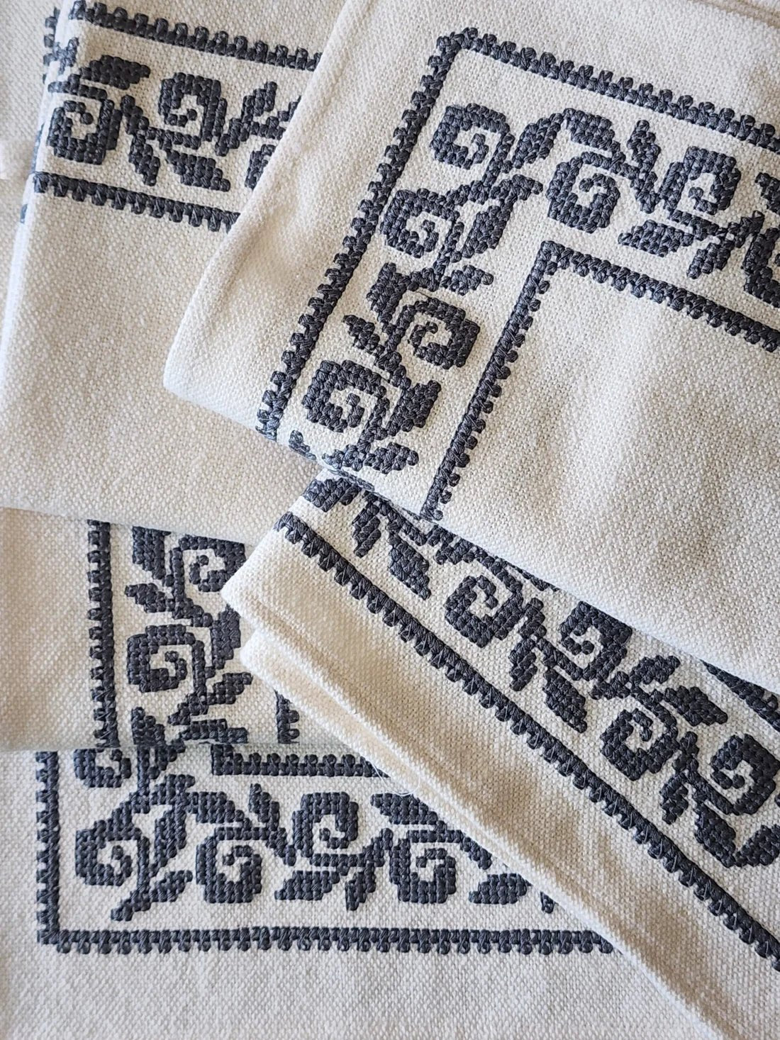 Set de table en cotton brodé