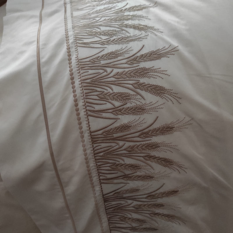 SHEAF- Embroidered Bedding Set