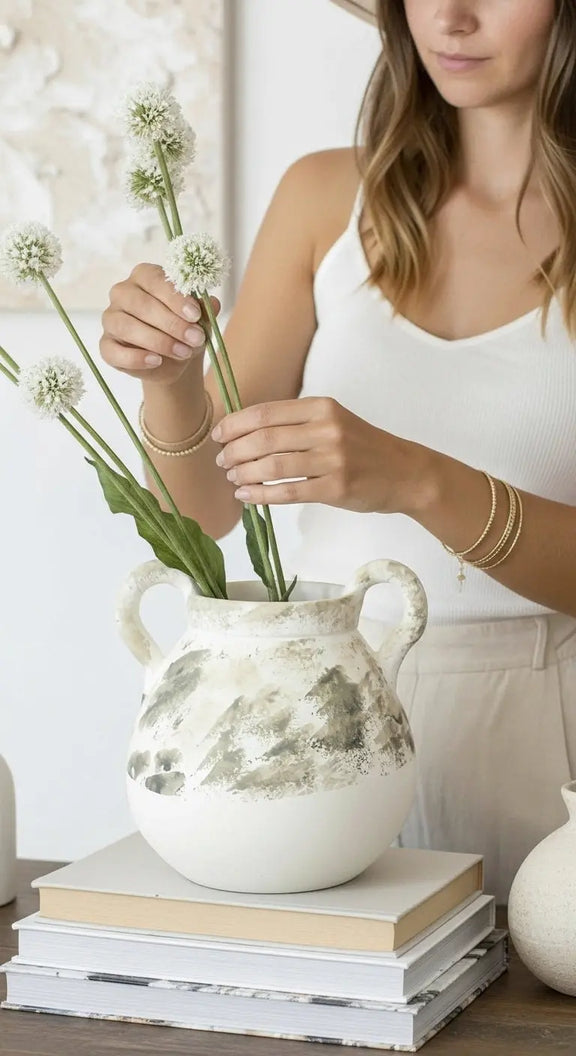Vase rustique en céramique blanc ORGUENDA UNIVERS
